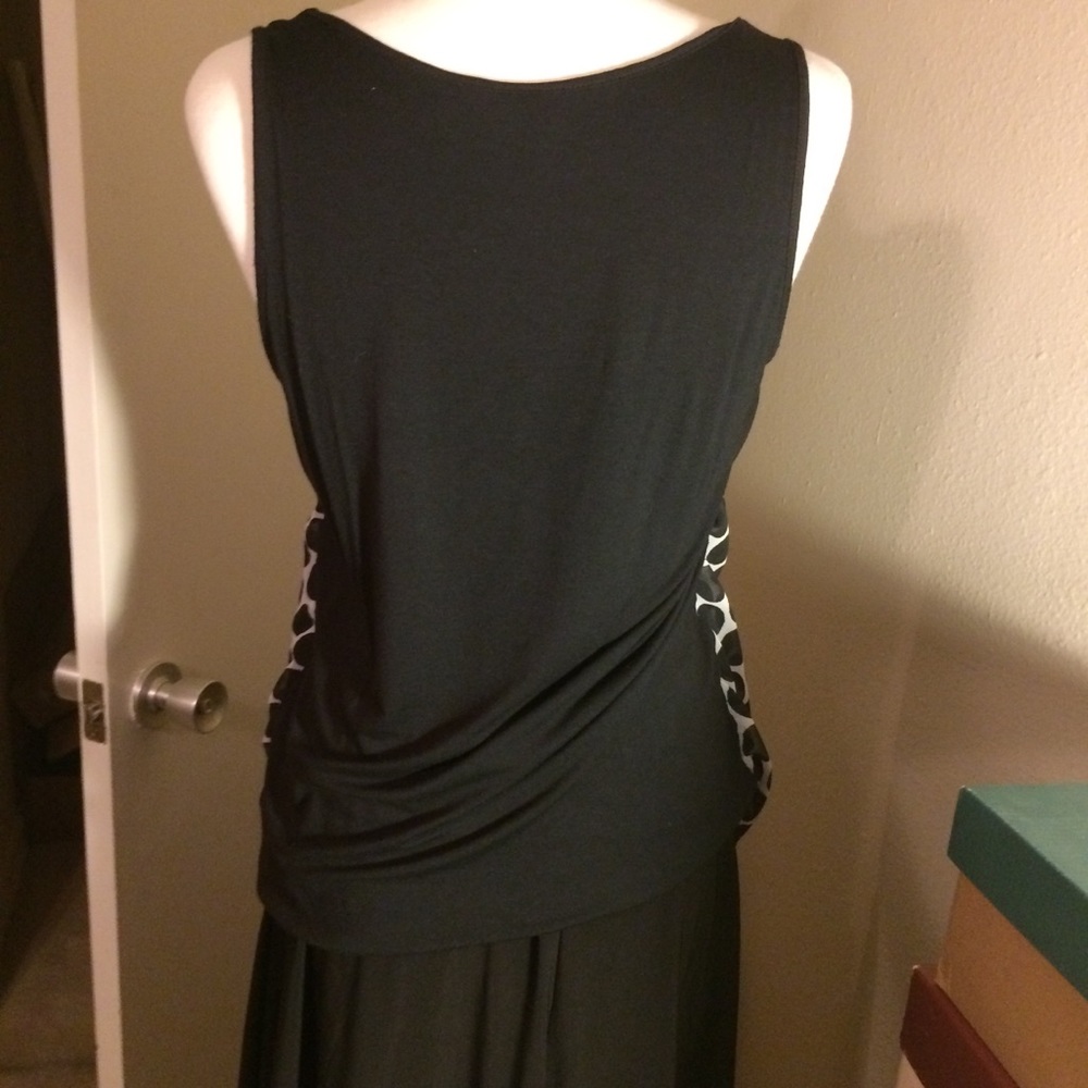 NY&Co Size L polka dot shell - Picture 3 of 4